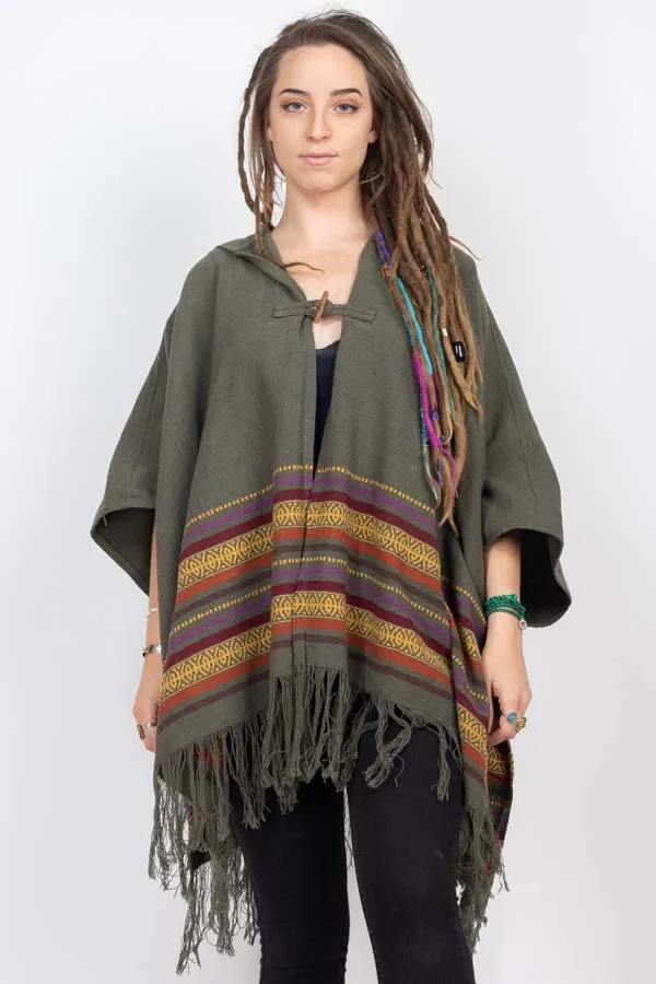 Jacauard Border Hooded Poncho