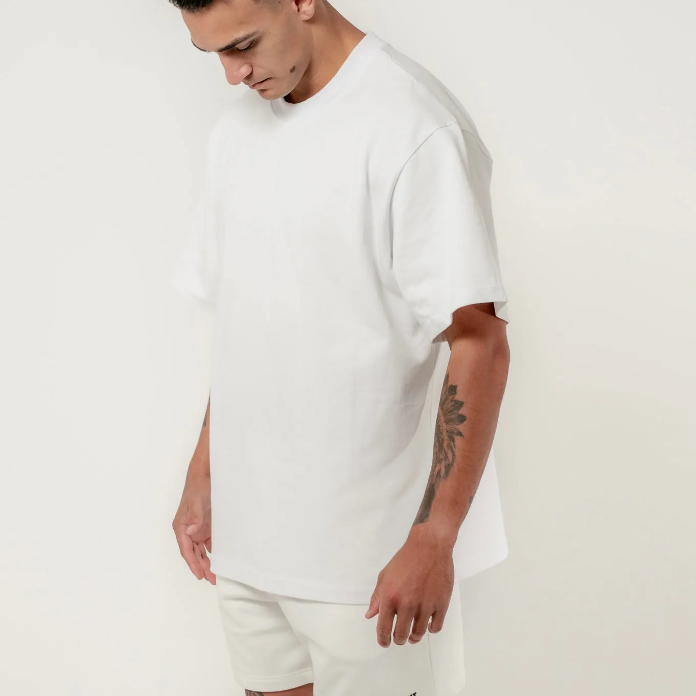 LUXURY BLANK TEE - WHITE