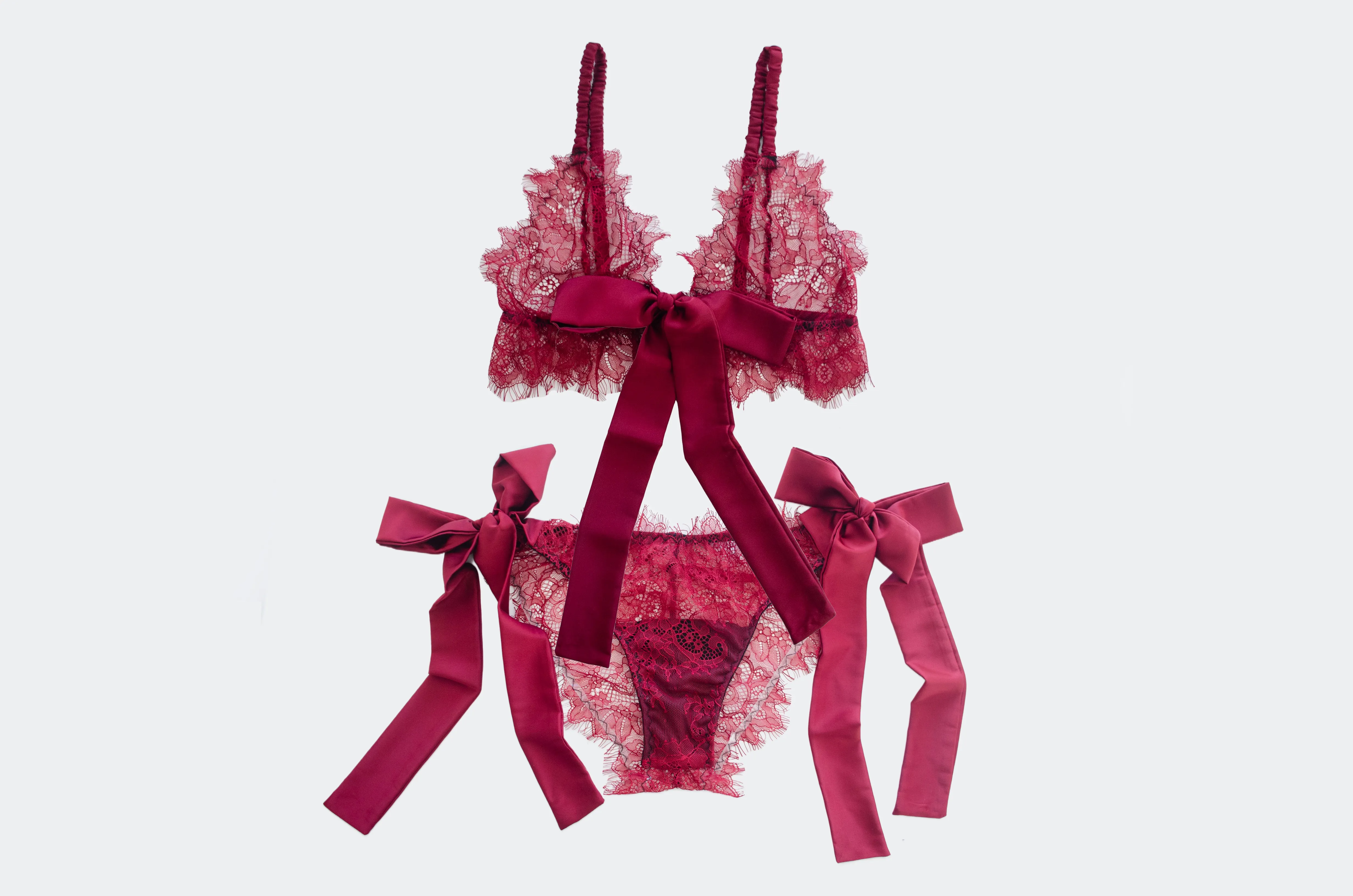 Pine Tie Side Lace Set - Wine